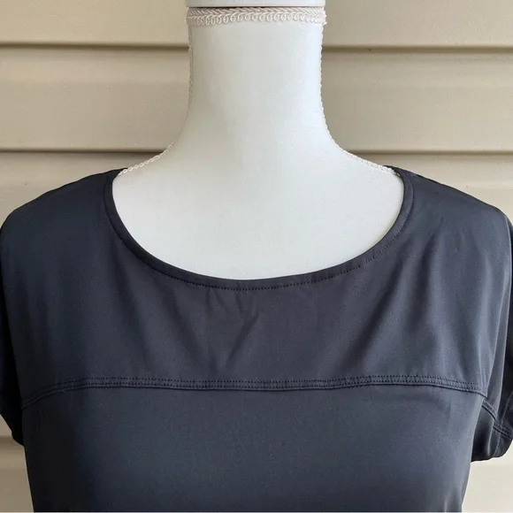 •Columbia• Black Drawstring Side Waist Athletic Dress - Size Large - Picture 3 of 9
